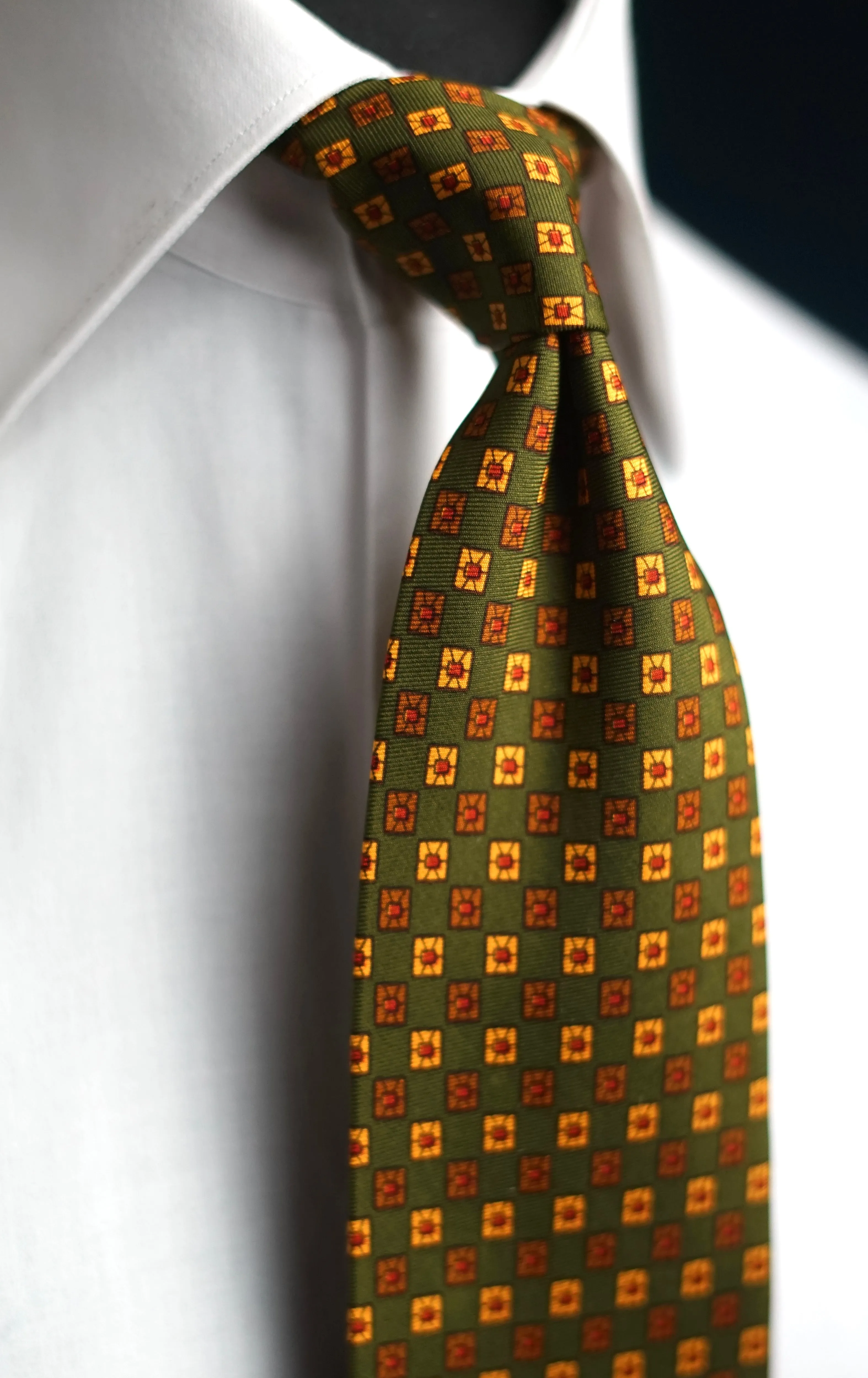 Sia Vintage Tie