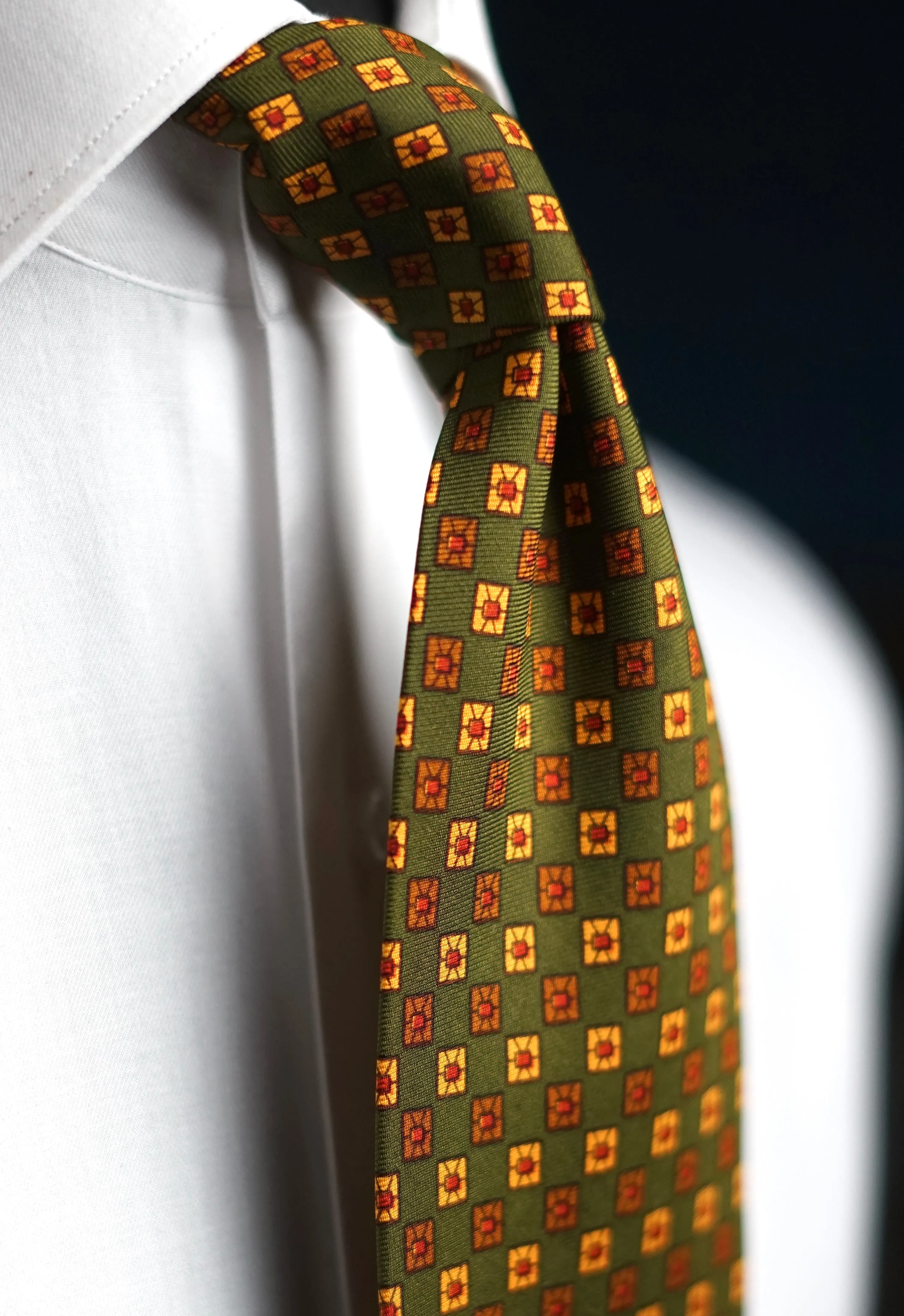 Sia Vintage Tie